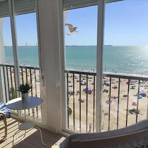 Apartment Primera Linea De Playa En Valdelagrana, El Puerto de Santa María